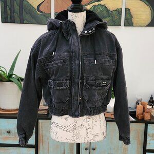 BDG - Urban Outfitters Black Cropped Jean Jacket with Sherpa Lining